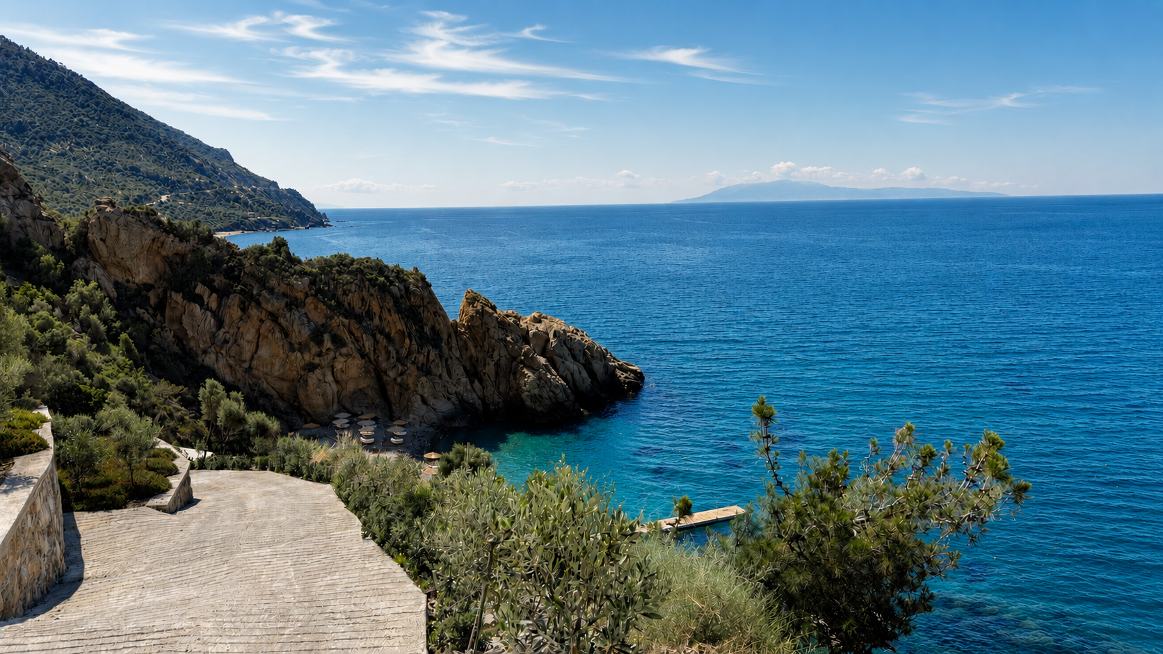Path to the beach